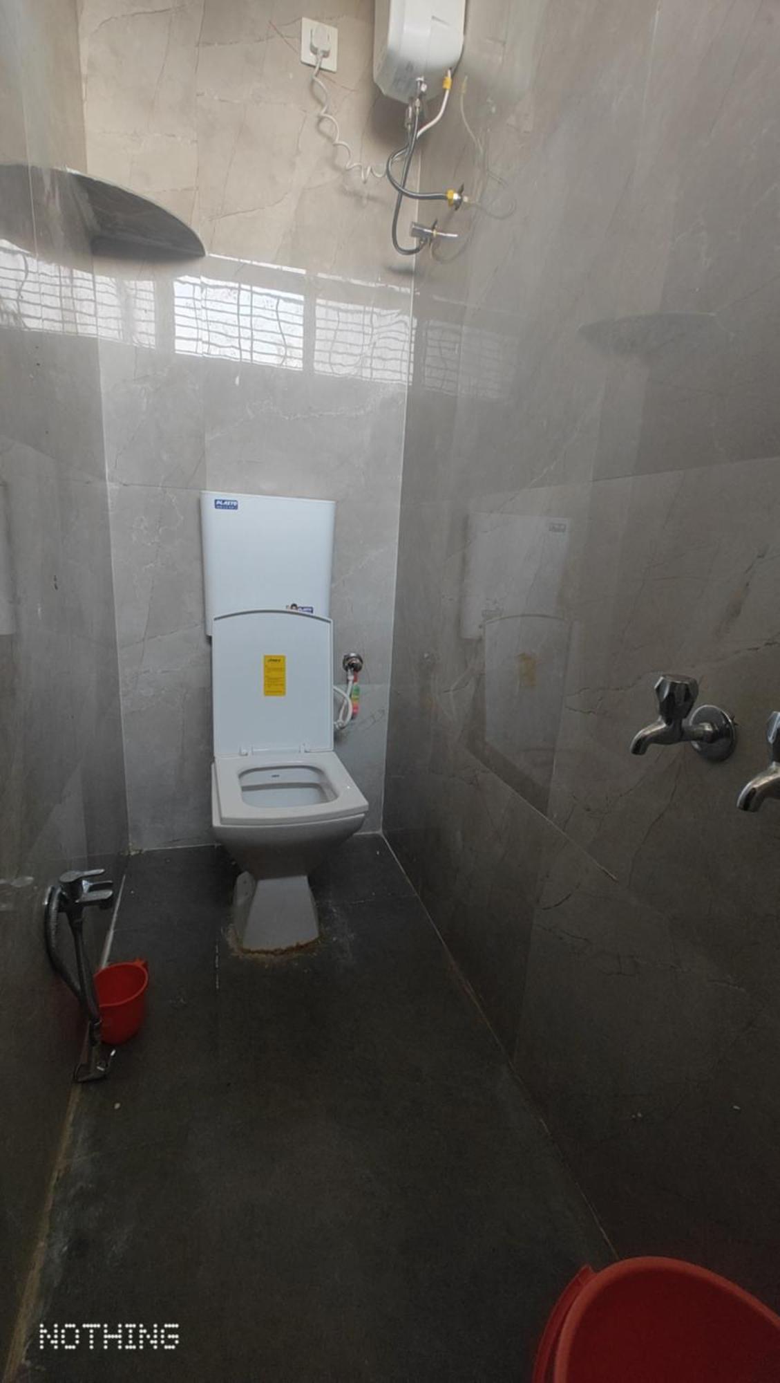 Aadishkti Bhakt Nivas Hotel Tuljapur Exterior photo