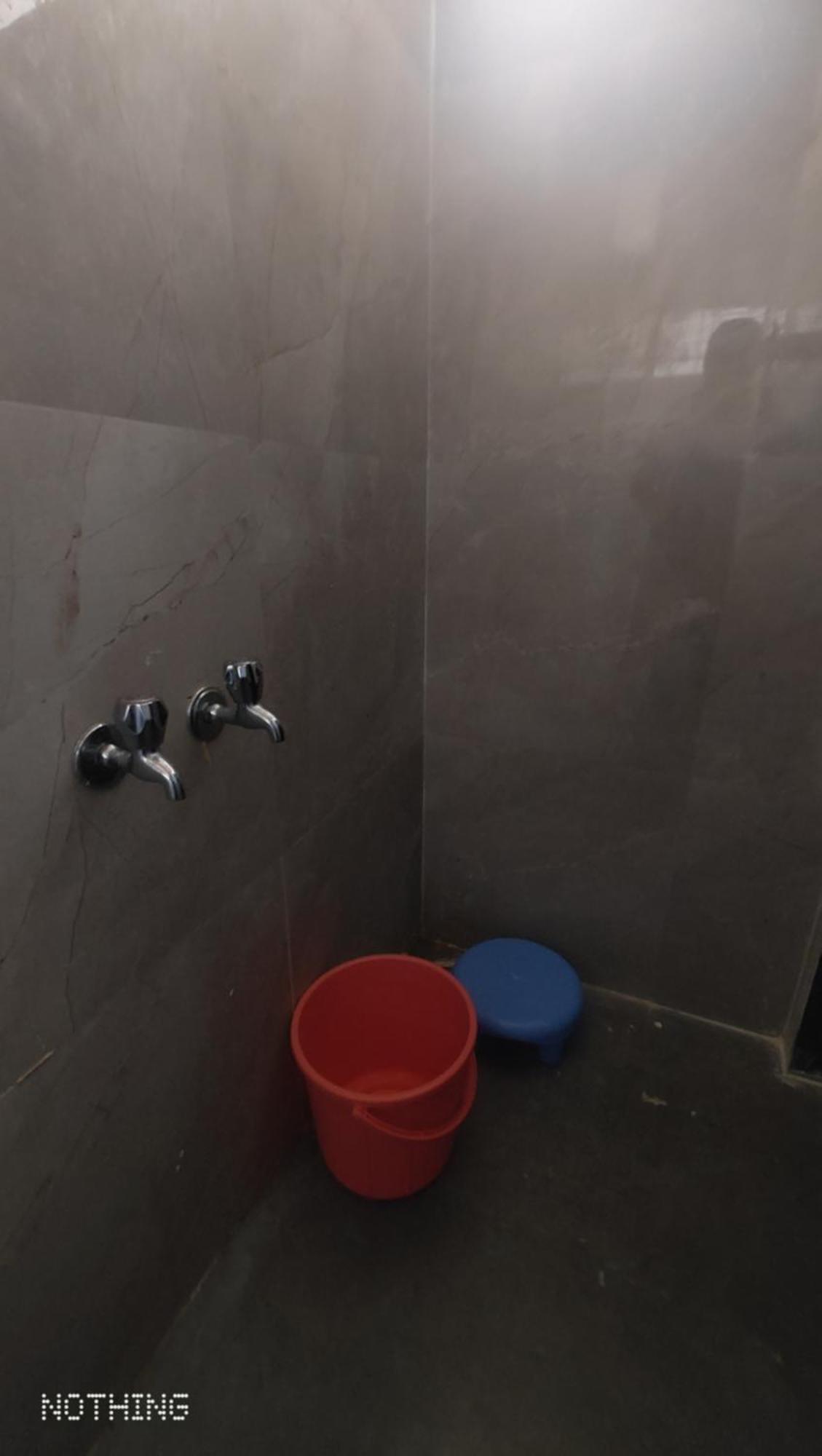 Aadishkti Bhakt Nivas Hotel Tuljapur Exterior photo